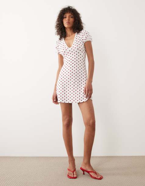 Miss Selfridge - Robe courte à col en V et imprimé à pois - view 1