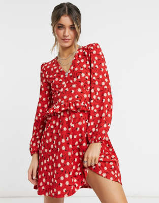 Miss Selfridge - Robe courte ajustée et évasée - Rouge à pois