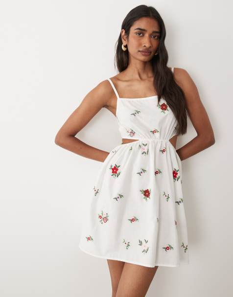 Miss Selfridge - Robe courte nouée au dos à broderies - Blanc - view 1