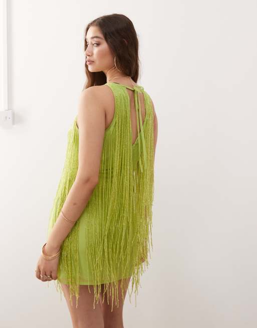 Miss Selfridge - Robe courte style festival à franges ornementées avec dos nu - Vert, 4 de 4