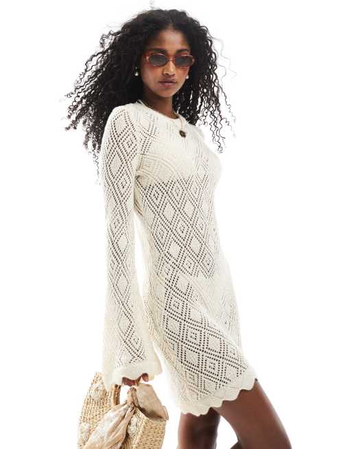 Miss Selfridge - Robe de plage en maille à manches larges et ourlet festonné - Crème, 4 de 4