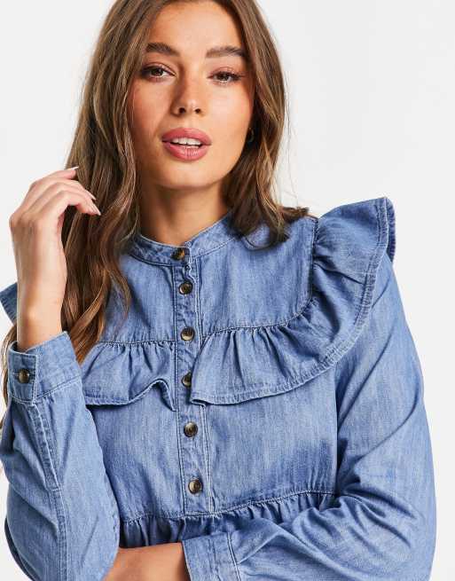 Miss Selfridge - Robe en jean à plastron volanté - Bleu moyen délavé, 4 de 4