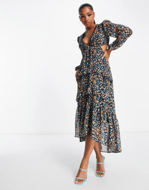 Miss Selfridge - Robe longue étagée à fleurs en mousseline