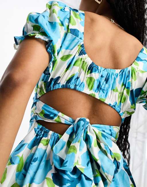 Miss Selfridge - Robe mi-longue froncée avec décolleté en cœur et imprimé fleurs oversize - Bleu , 3 de 4
