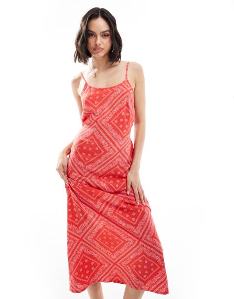 Miss Selfridge - Robe nuisette longue à bretelles et encolure dégagée - Imprimé bandana - view 1