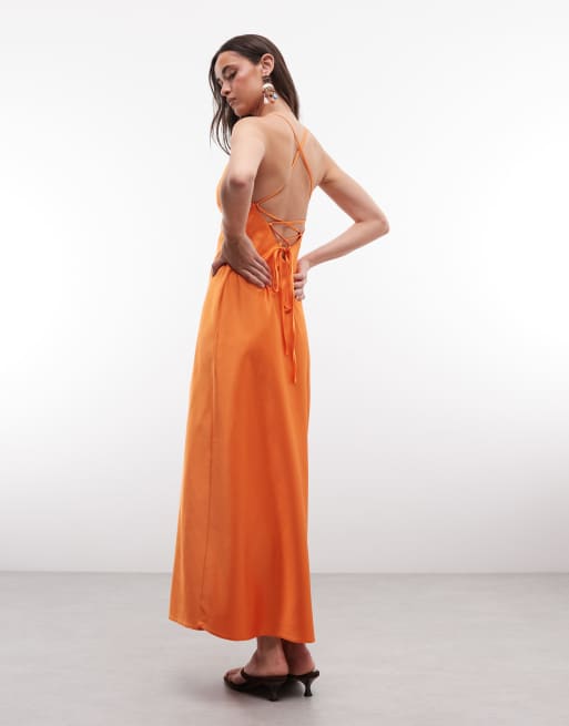 Miss Selfridge - Robe nuisette longue en satin avec détail dans le dos - Orange, 4 de 4