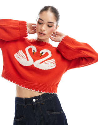 Miss Selfridge - Roter Pullover mit Schwanenmotiven in Herzoptik und Languettenstich