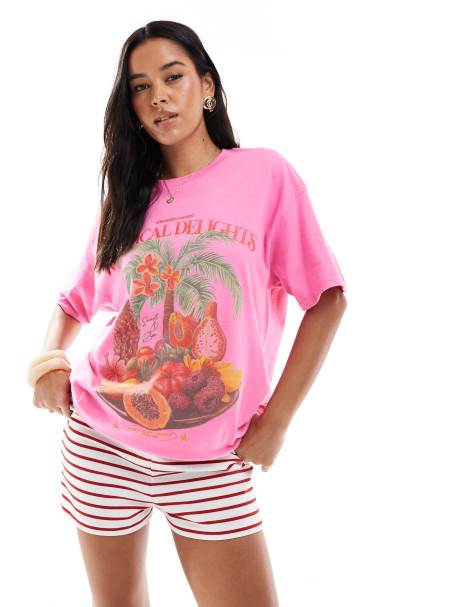 Miss Selfridge – Różowy T-shirt z letnim nadrukiem „Tropical Delights“ - view 1