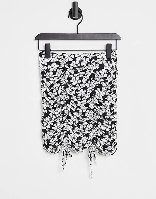 Skirts Miss Selfridge ruched jersey mini skirt in mono ditsy 