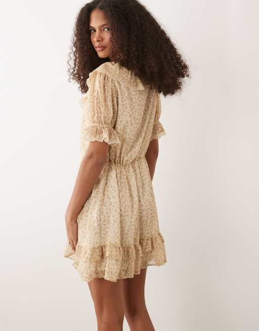 Miss Selfridge ruffle detail mini dress in ditsy, 3 of 4