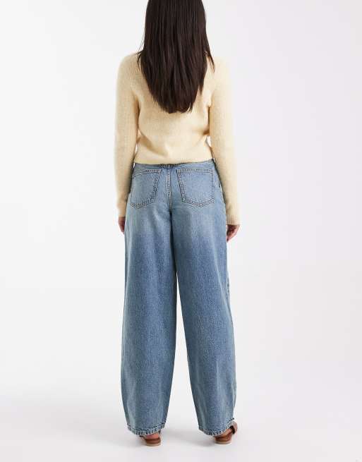 Miss Selfridge - Ruimvallende jeans in 'dirty' wassing, 3 van 5