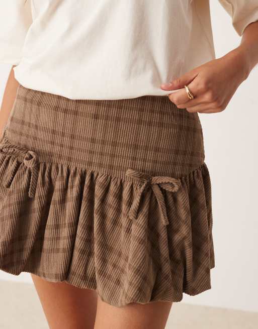 Miss Selfridge – Rutig skort i ballongmodell av jersey, 5 av 5