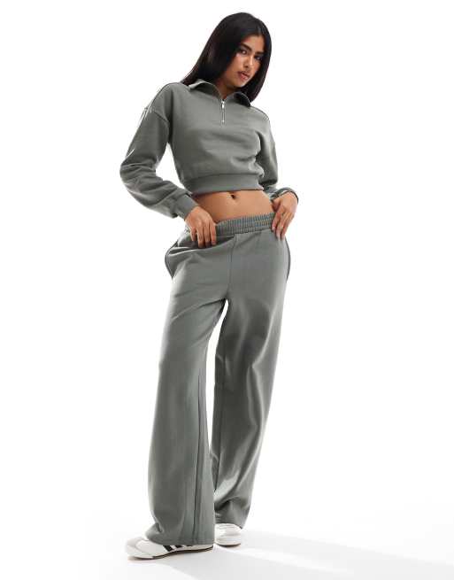 Miss Selfridge - Salviegrøn og cropped sweatshirt med kort lynlås, 2 af 4