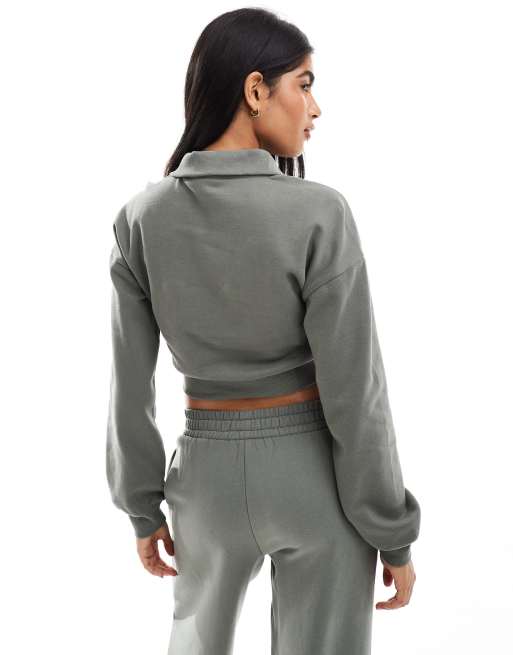 Miss Selfridge - Salviegrøn og cropped sweatshirt med kort lynlås, 4 af 4