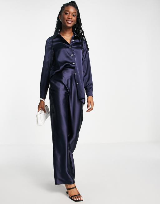 Miss Selfridge - Satijnen broek met wijde pijpen in marineblauw