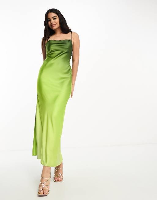 Miss Selfridge - Satijnen maxi jurk met gedrapeerde achterkant in groen met kleurverloop, 3 van 4
