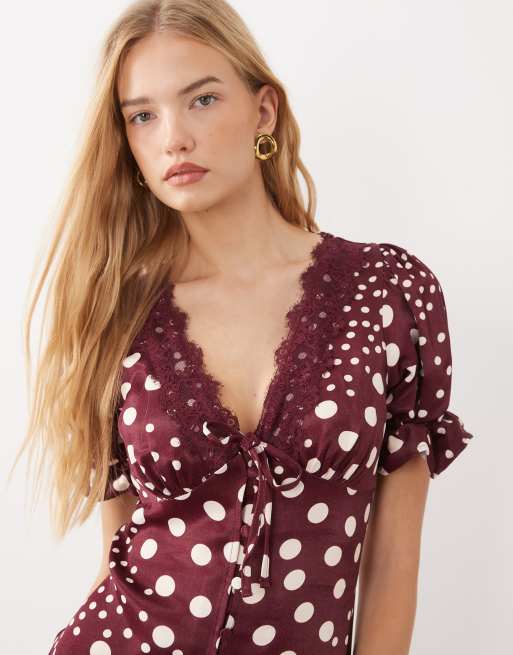 Miss Selfridge satijnen mini jurk met kanten afwerking en polkadotprint, 3 van 4