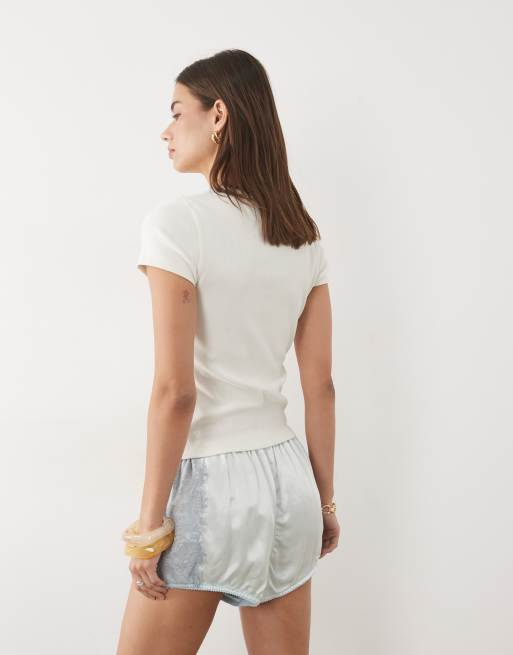 Miss Selfridge satin and lace trim shorts in blue, 3 of 5