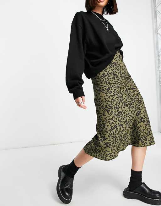 Khaki shop leopard skirt