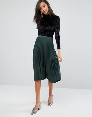 satin pleated skirt outfit