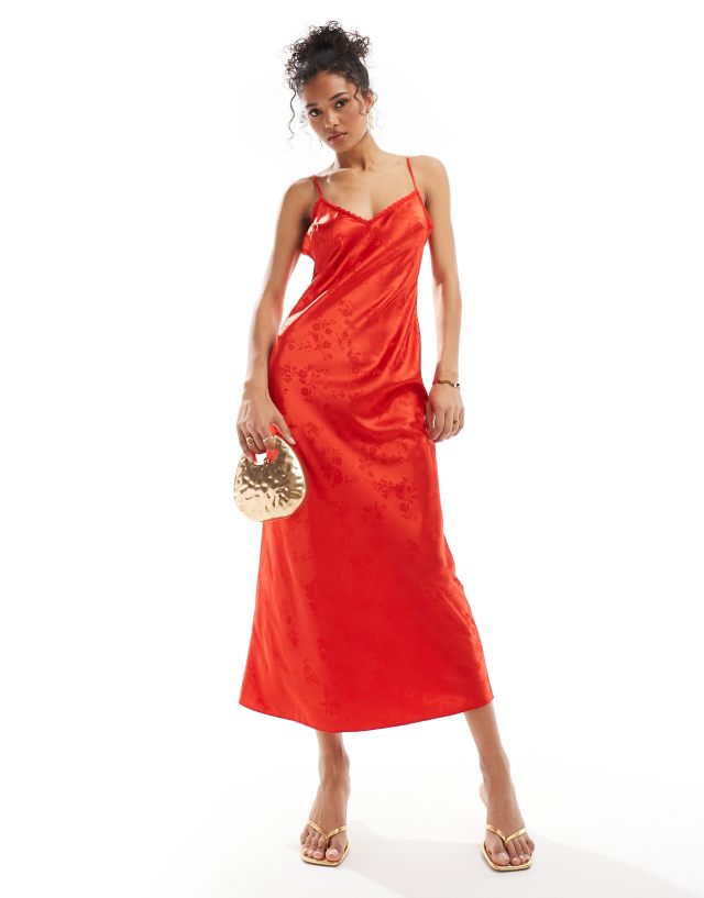 Miss Selfridge - satin jacquard strap back maxi slip dress in red jacquard