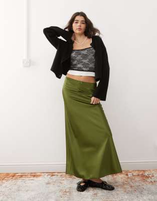 satin maxi skirt in olive-Green