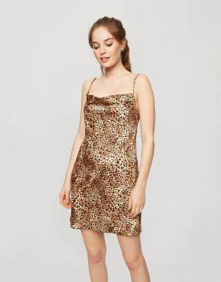 Miss selfridge leopard outlet dress