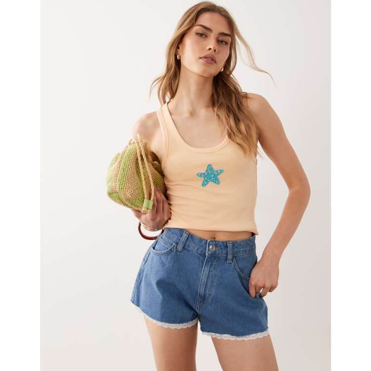 Miss Selfridge scallop hem denim mom shorts | ASOS