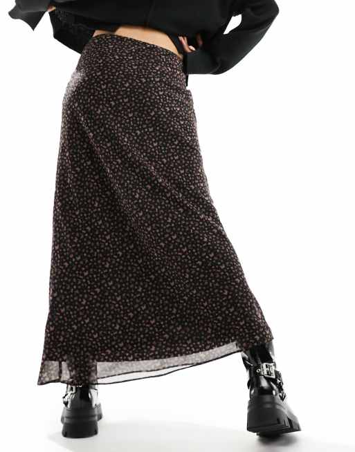 Miss Selfridge - Schuingesneden maxi rok van chiffon in rozenknopjesprint, 5 van 5