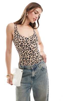 scoop bodysuit in leopard print-Multi