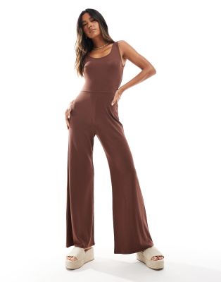 scoop neck jumpsuit in chocolate-Brown