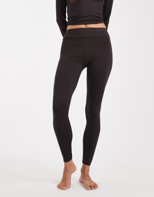 Miss Selfridge sculpted leggings in chocolate, 2 of 5