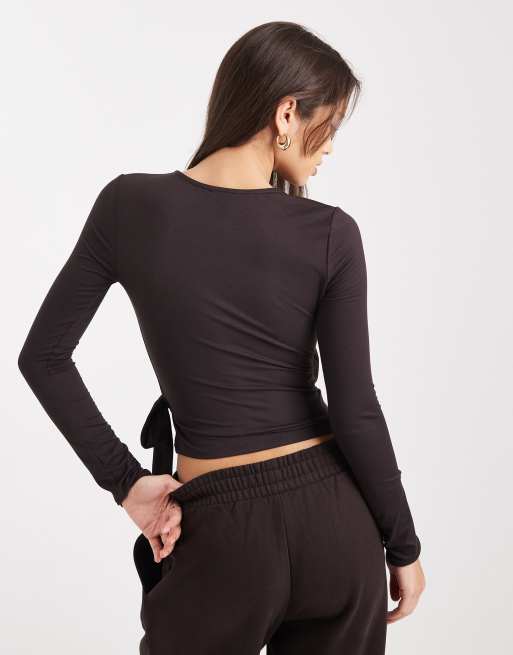Miss Selfridge sculpted wrap top in chocolate, 4 of 4