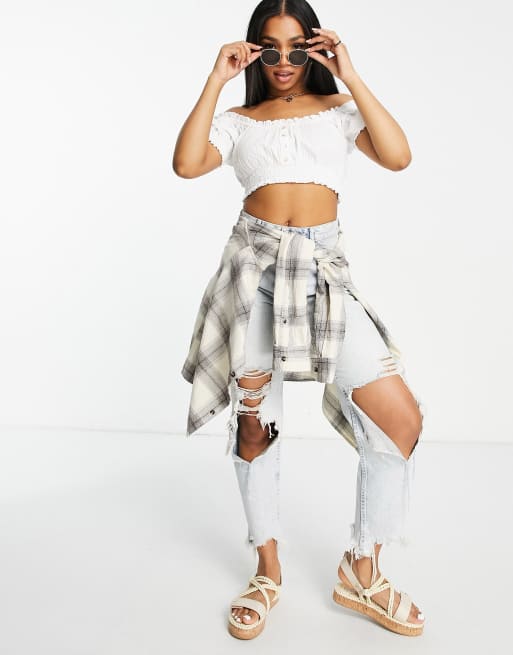Miss Selfridge seersucker bardot crop top with buttons in ivory, 4 of 4