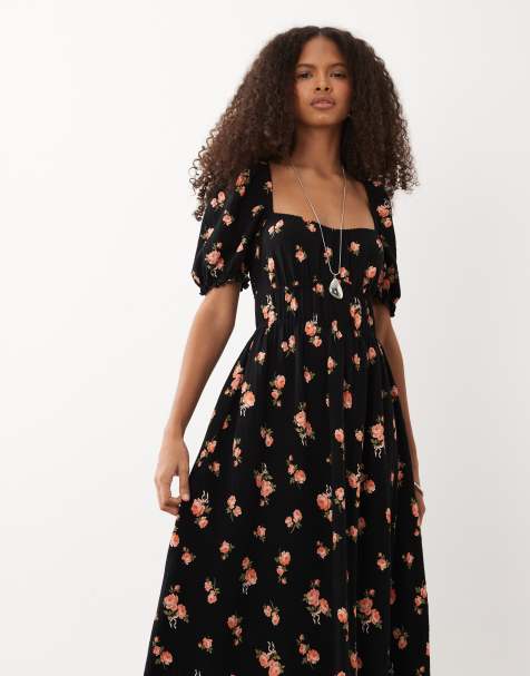 Miss Selfridge seersucker puff sleeve milkmaid maxi dress in dark floral print - view 1