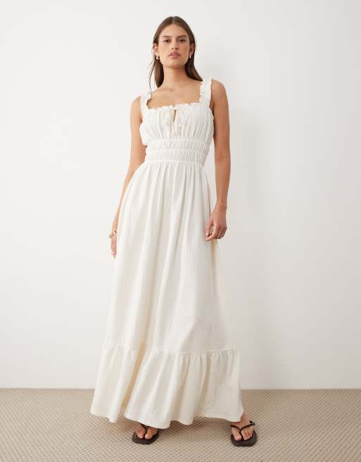Miss Selfridge seersucker shirred detail maxi dress in cream | ASOS