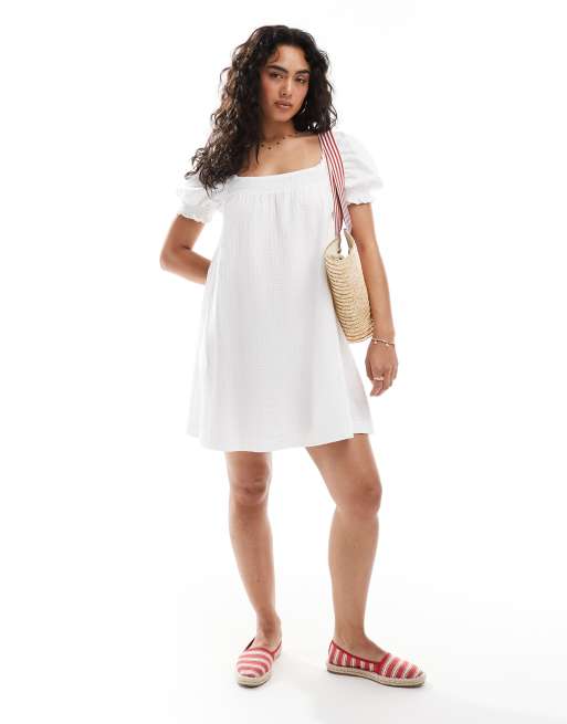 Miss Selfridge seersucker smock mini dress with shirring in white, 2 of 4
