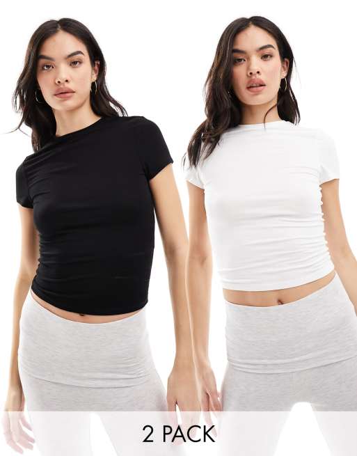 Miss Selfridge- Set van 2 superzachte T-shirts met korte mouwen en ronde hals in zwart en wit