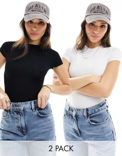Miss Selfridge - Set van 2 T-shirtbody's met korte mouwen in zwart en wit
