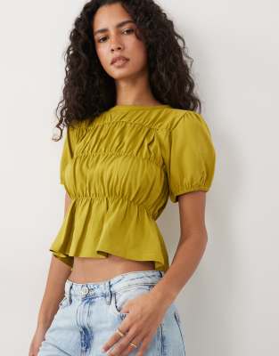 Peplum 4