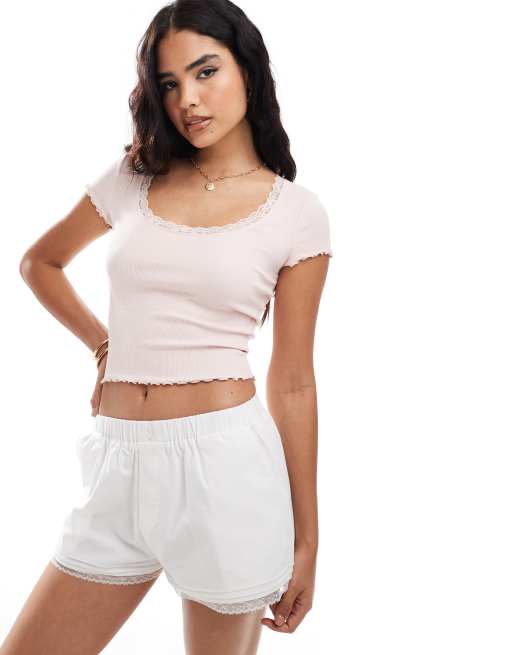 Miss Selfridge short sleeve pointelle scoop neck tee with lace trim detail in light pink
