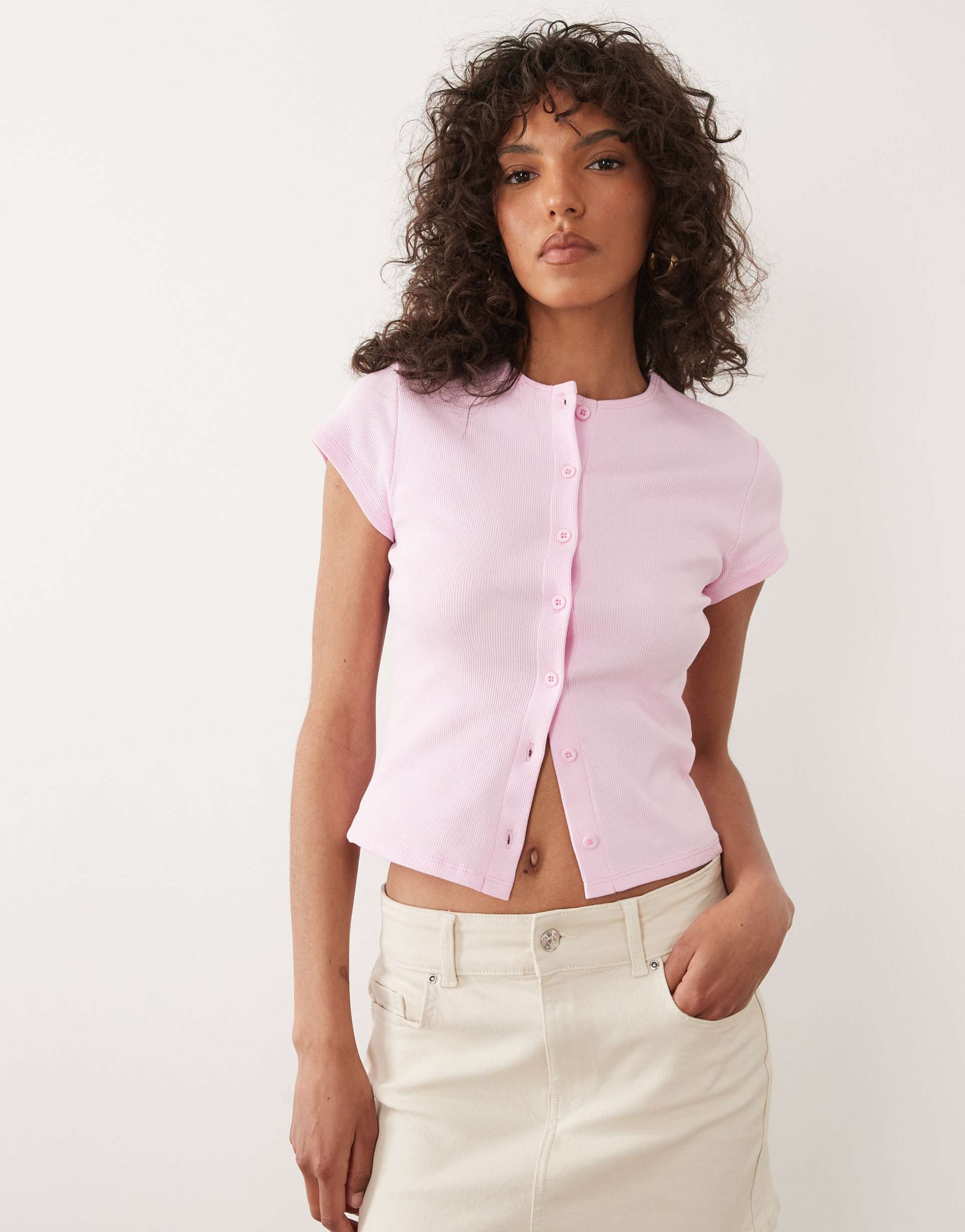miss selfridge short sleeve ribbed button up top in pink