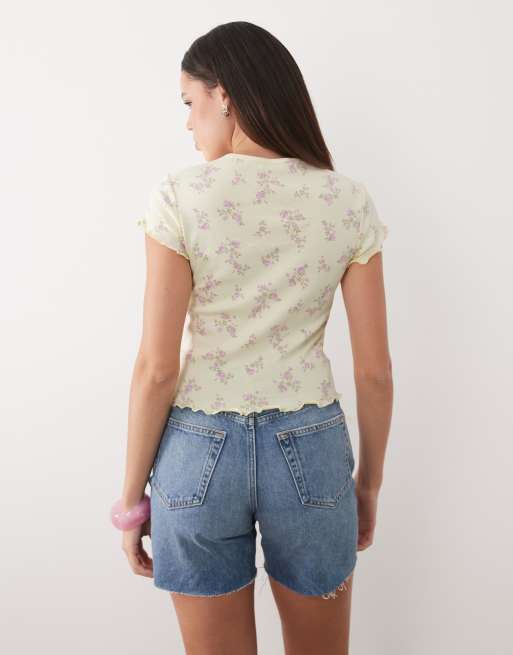 Miss Selfridge short sleeve ribbed henley tee in lemon floral, 4 of 4