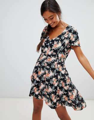 Miss Selfridge skater dress in floral print-Multi