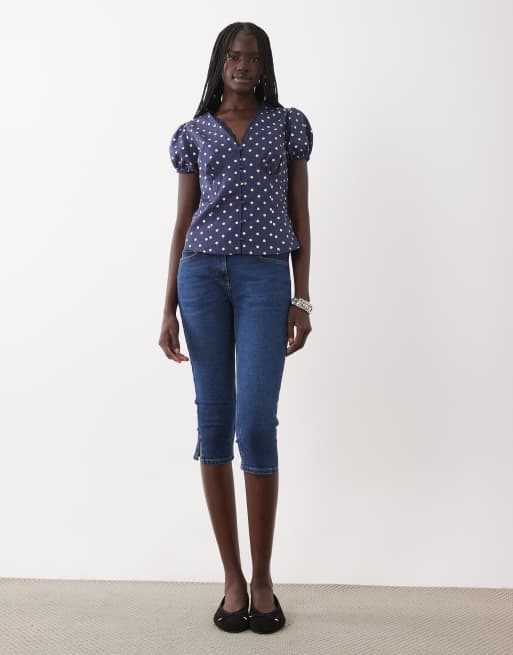 Miss Selfridge skjorta med v-ringning, spetsdetalj, figursydd, prickig, 2 av 4