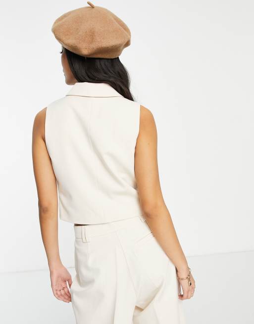Miss Selfridge sleeveless cropped waistcoat in ecru, 2 of 4