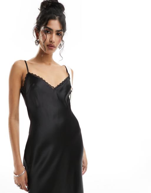 Miss Selfridge – Slipklänning i satin och maxilängd med spetskant, 3 av 4