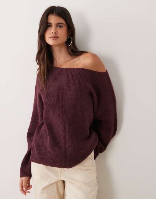 Miss Selfridge slouchy slash neck jumper in plum, 3 of 4