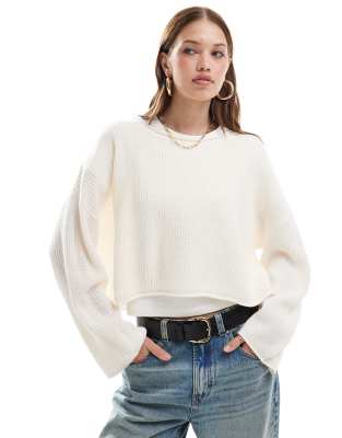 slouchy sweater in cream-White