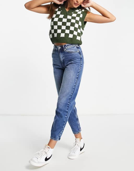 Miss Selfridge - Smaltoelopende mom jeans met hoge taille in blauw met donkere wassing